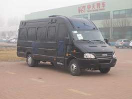 运兵车