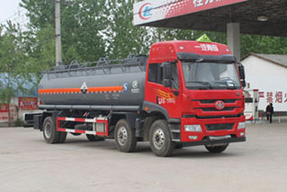 CLW5256GFWC4型腐蚀性物品罐式运输车图片