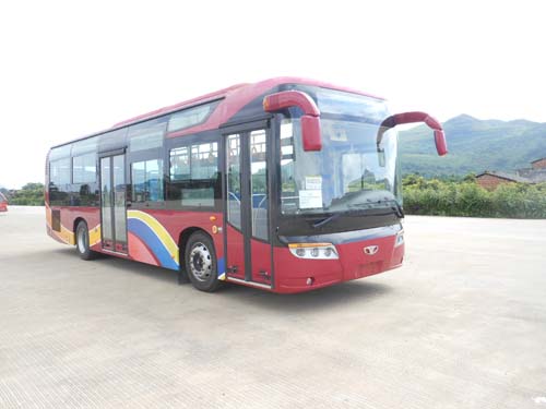 桂林10.5米10-38座城市客车(GL6108HGNE1)
