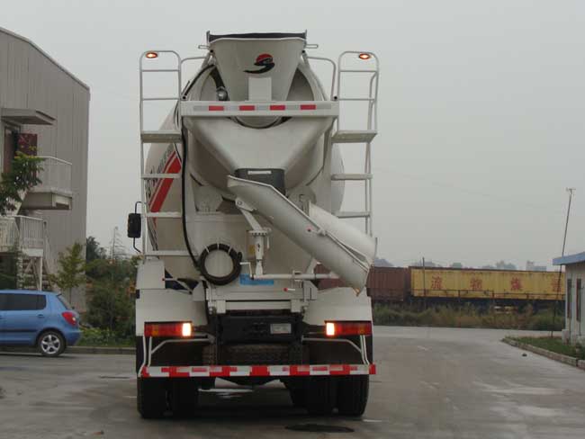 陕汽牌SX5256GJBJR364C混凝土搅拌运输车公告图片