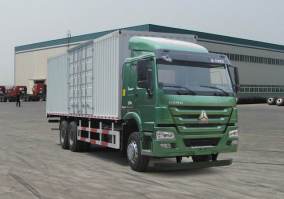 豪沃牌ZZ5257XXYM5247D1厢式运输车