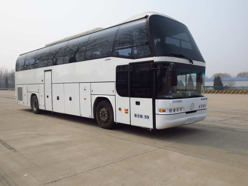 北方12米24-59座豪华旅游客车(BFC6128HSA)