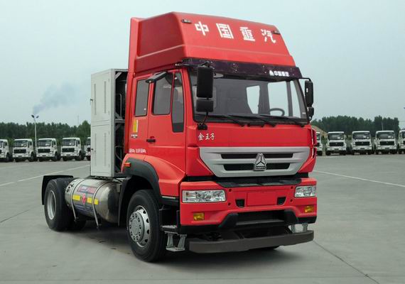 斯达-斯太尔 340马力 牵引汽车(ZZ4181N4211E1L)