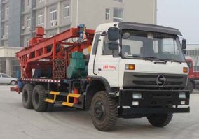 钻机车