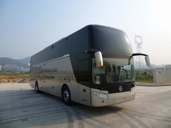 金旅12米24-45座客车(XML6128J25N)