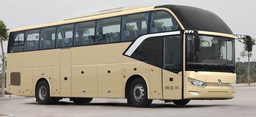 金旅12米24-58座客车(XML6122J38S)