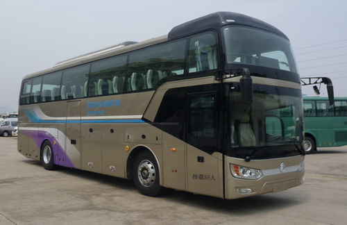 金旅11.4米24-55座客车(XML6112J58Y)