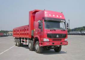 豪沃牌ZZ5317ZLJN4267D1自卸式垃圾车