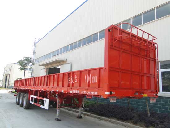 东润13米32.7吨3轴半挂车(WSH9400)