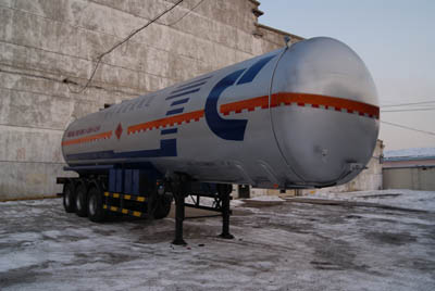 建成12.3米30吨3轴易燃液体罐式运输半挂车(JC9403GRYHYBW)