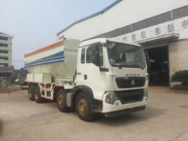 飞涛牌HZC5311THAS现场混装铵油炸药车