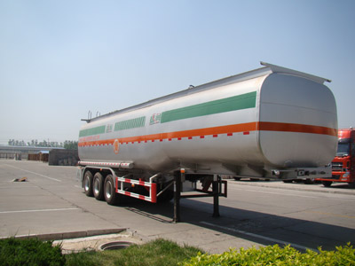 盛润SKW9403GRY易燃液体罐式运输半挂车公告图片
