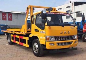 东风牌SE5130TQZP4清障车