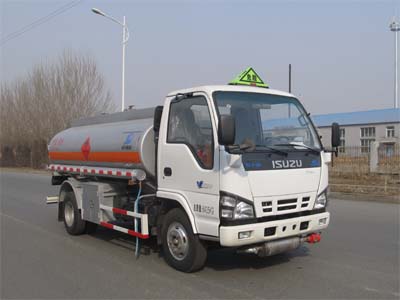 LPC5060GJYQ4型加油车图片