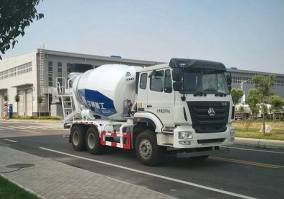 宇通牌YTZ5255GJB40F混凝土搅拌运输车