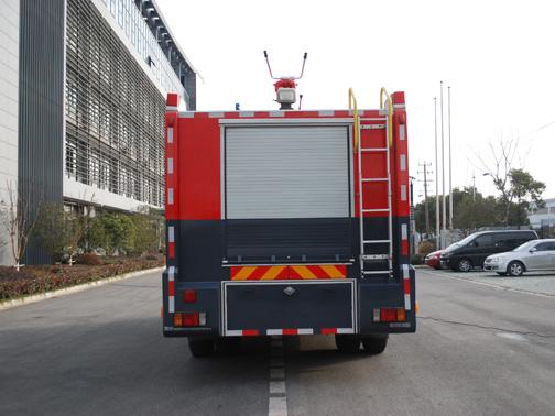 干粉二氧化碳联用消防车图片