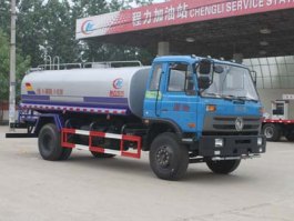 洒水车