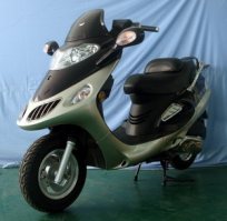 两轮摩托车