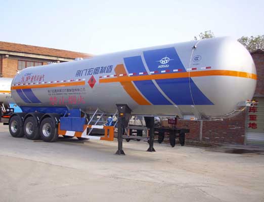 宏图13米23.6吨3轴液化气体运输半挂车(HT9407GYQD)