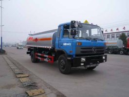 运油车