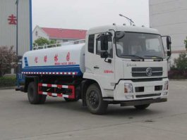 绿化喷洒车
