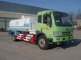 洒水车