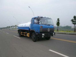 洒水车