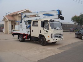 高空作业车