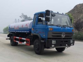 洒水车