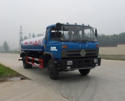 洒水车