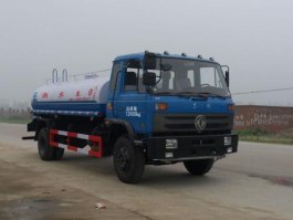 洒水车