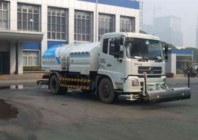 清洗车