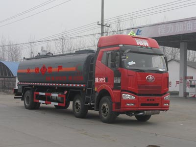 程力威牌CLW5251GRYC4易燃液体罐式运输车图片