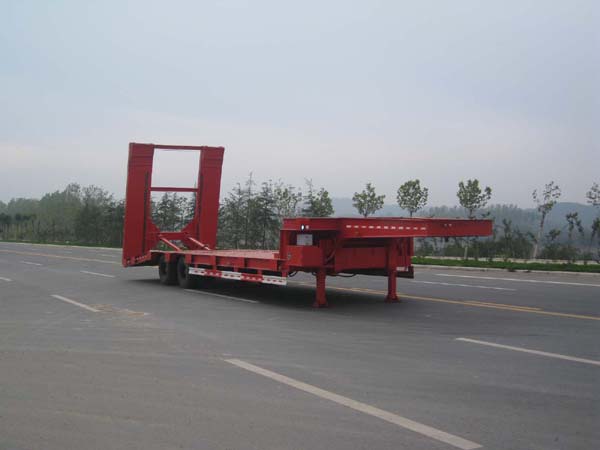 龙帝13米13吨2轴低平板半挂车(SLA9200TDP)