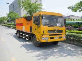 路面养护车