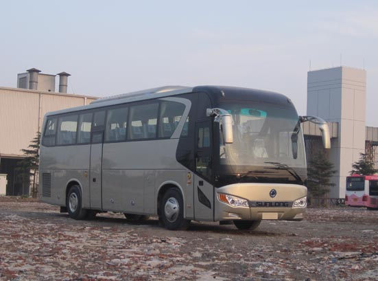 申龙11米24-51座客车(SLK6118L5A)