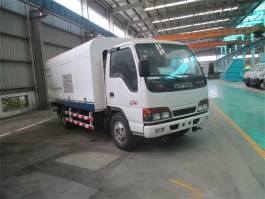 护栏清洗车