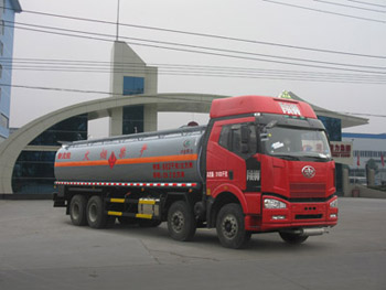 程力威牌CLW5310GRYC4易燃液体罐式运输车