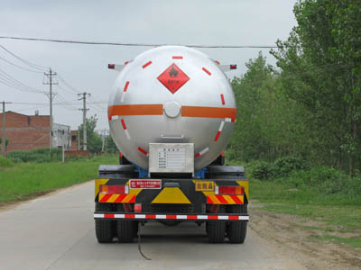 程力威牌CLW5310GYQD4液化气体运输车公告图片