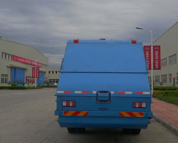 南骏牌NJP5120ZYS38M压缩式垃圾车公告图片