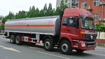 运油车