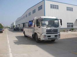 清障车