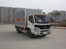 爆破器材运输车