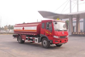 运油车