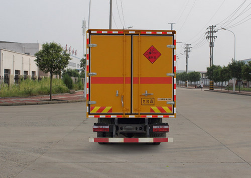 东风牌EQ5161XQYT爆破器材运输车公告图片