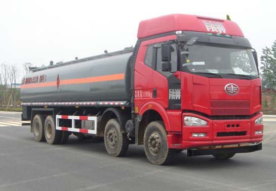特运牌DTA5310GRYC4易燃液体罐式运输车图片