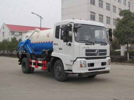 吸污车