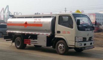 加油车