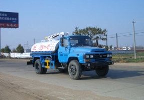 吸粪车