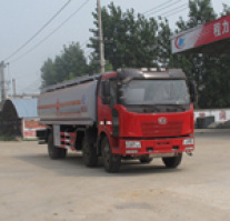 运油车